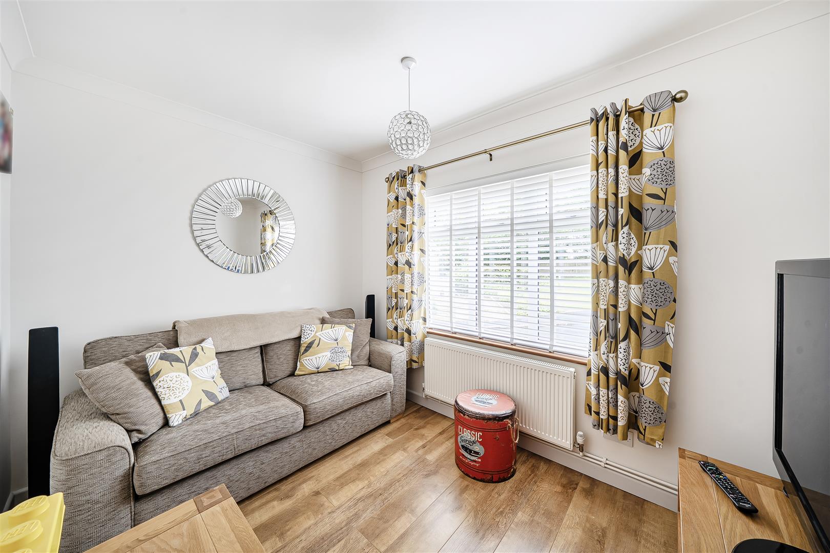Woodfield Avenue, Pontlliw, Swansea, SA4 9EQ